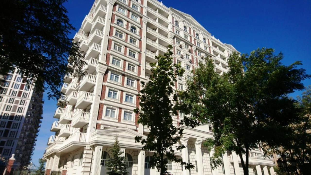 New England Deluxe Apartment Kiev Exterior photo